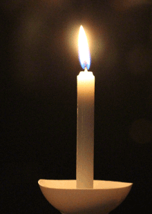 Candle-in-the-nigjht-web